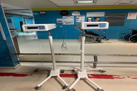 تجهیز اتاق عمل بیمارستان شهید نورانی تالش به دو دستگاه وارمر نوزاد